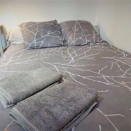Appartement Au Calme Avec Wifi ليموج المظهر الخارجي الصورة